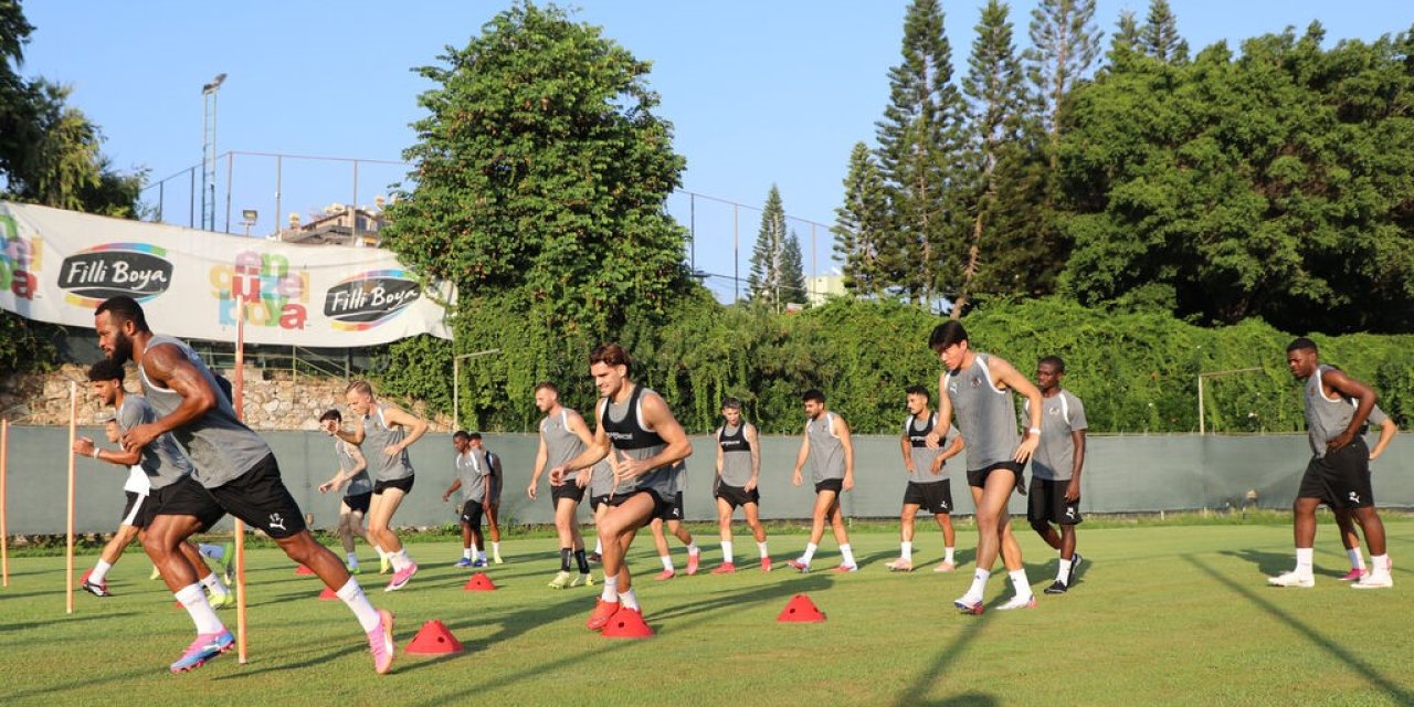 Alanyaspor, Eyüpspor Maçı Hazırlıklarına Başladı