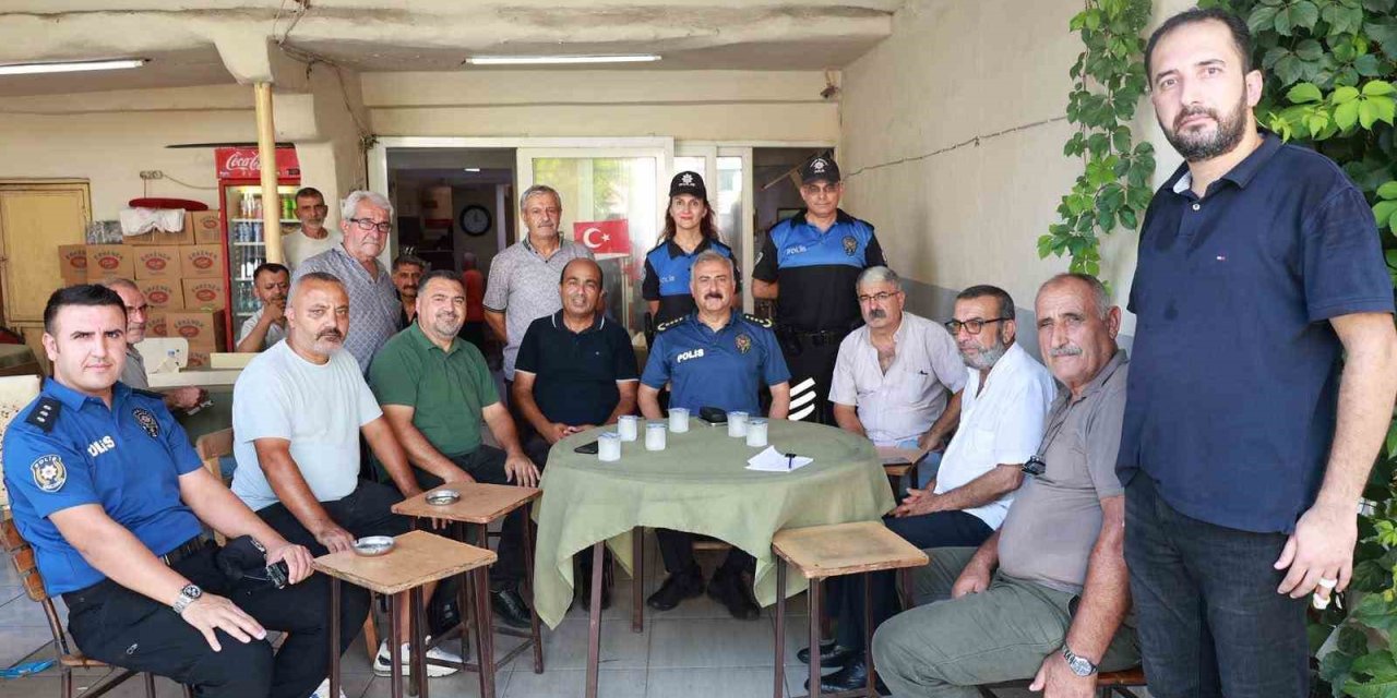Mersin Emniyet Müdürü Aktaş, Vatandaşlarla Bir Araya Geldi