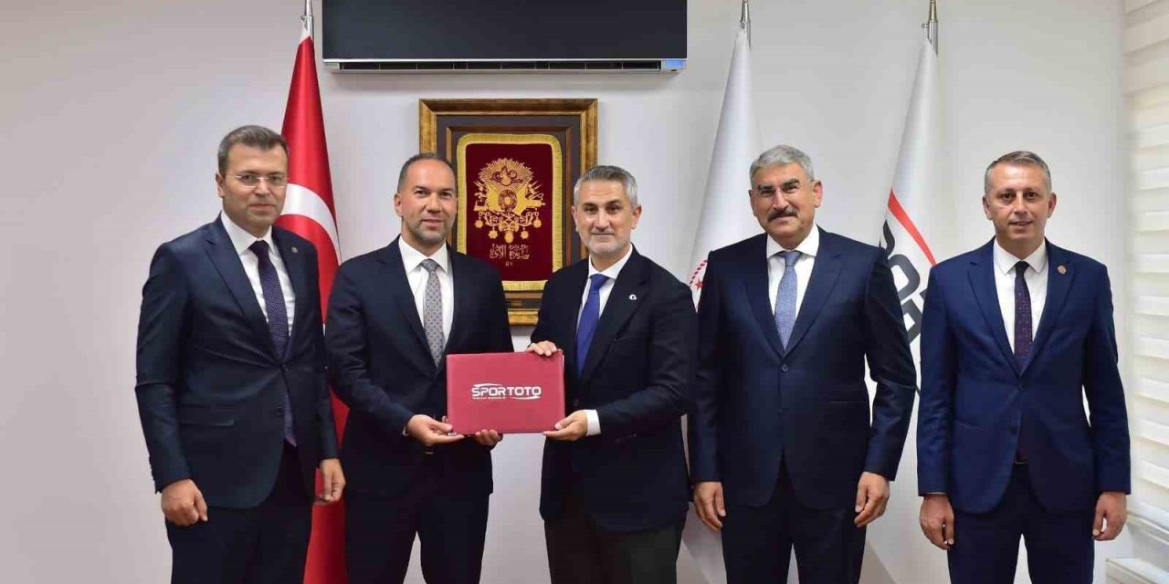 Niğde’ye Yeni Spor Tesisleri Geliyor
