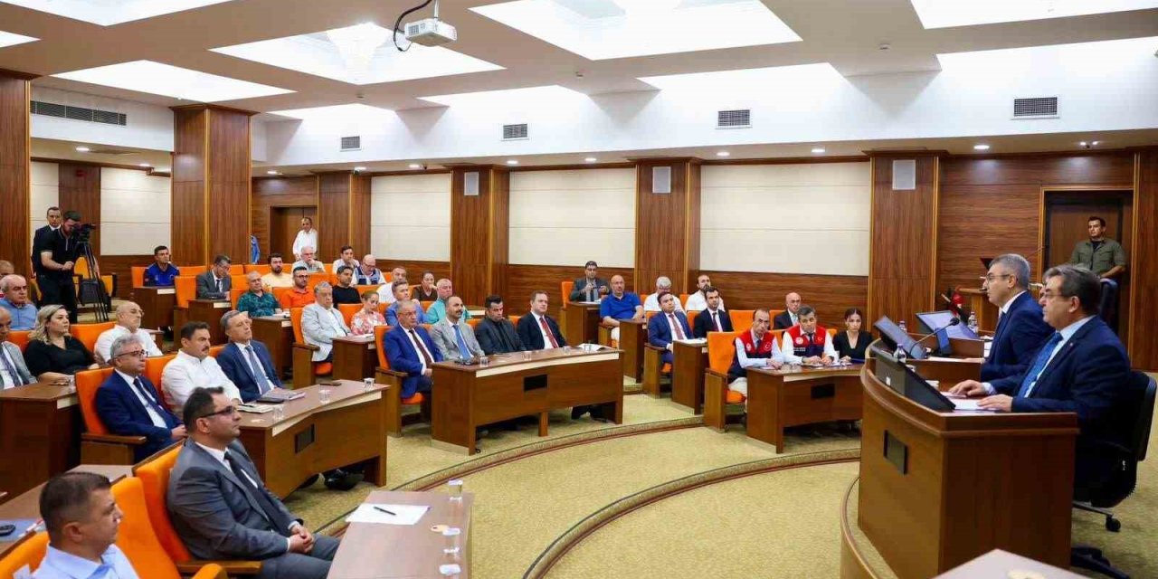 Mersin’de Akdeniz Meyve Sineği İle Mücadele Toplantısı