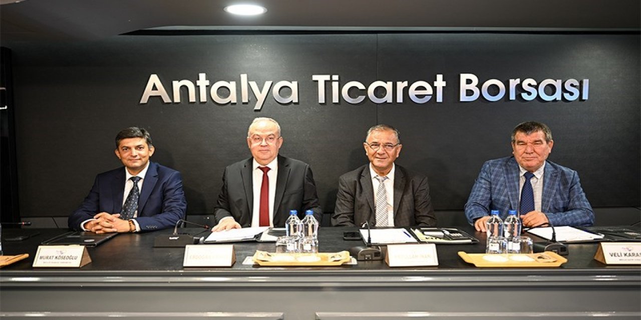 Atb Başkanı Çandır: ‘’antalya İhracatı Türkiye Ortalamasının 10 Puan Üzerinde Büyüdü’’