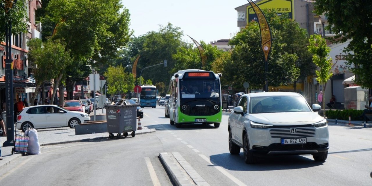 Niğde Belediye Başkanı Emrah Özdemir’e "çevreci Başkan" Plaketi