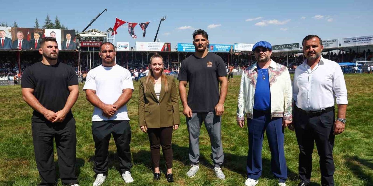 Türk’ün İlk Er Meydanı Elmalı’da Dostluk Kazandı
