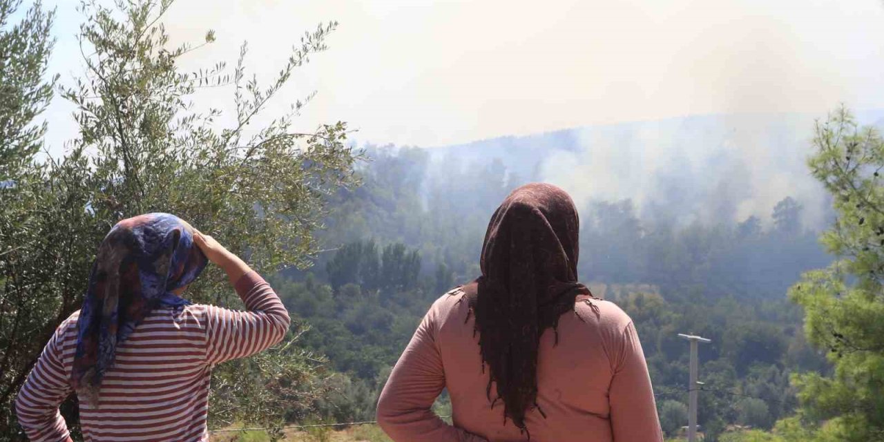 Antalya’da Yangının 21. Saatinde Vatandaşın Tedirgin Bekleyişi Sürüyor