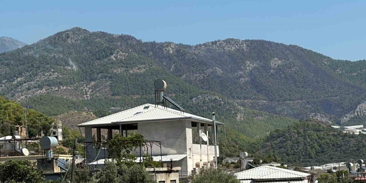 Bozyazı’daki Orman Yangını Kontrol Altına Alındı