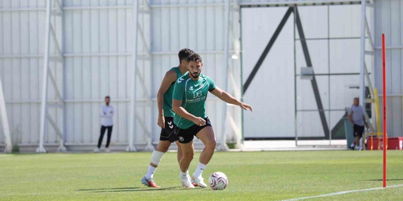 Konyaspor, Trabzonspor Maçı Hazırlıklarını Sürdürdü