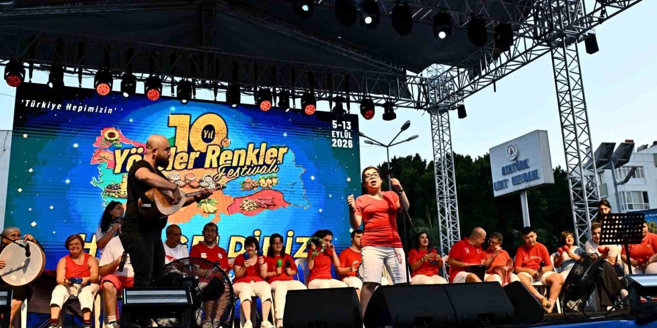 Yöreler Renkler Festivali İç Anadolu Gecesiyle Devam Etti