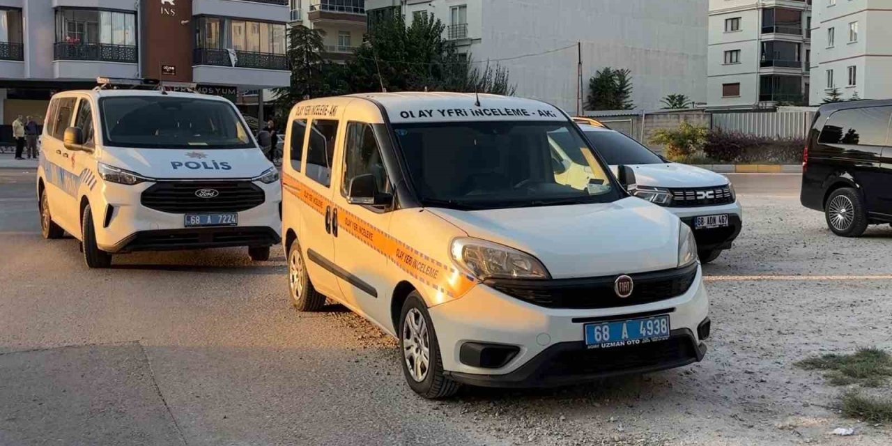 5. Kattan Düşen Genç Kız Hayatını Kaybetti
