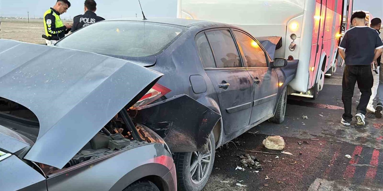 Aksaray’da Kum Fırtınası Zincirleme Kazaya Neden Oldu: 16 Yaralı