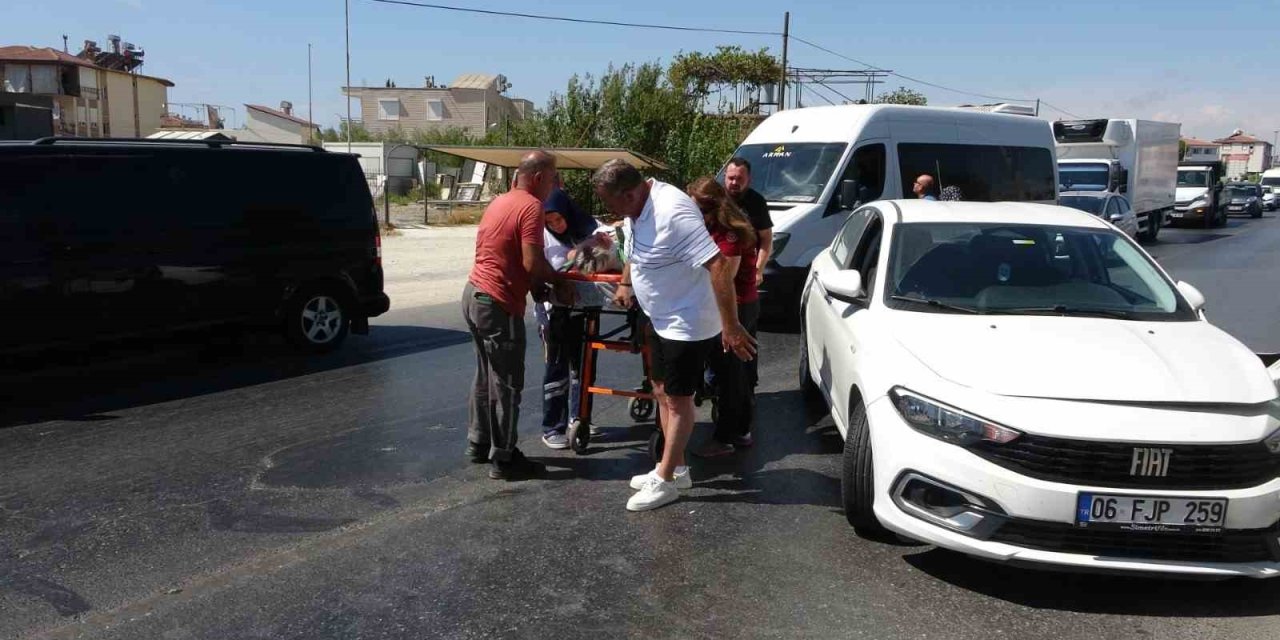 Akaryakıt Tankeri Otomobille Çarpıştı: 1 Yaralı