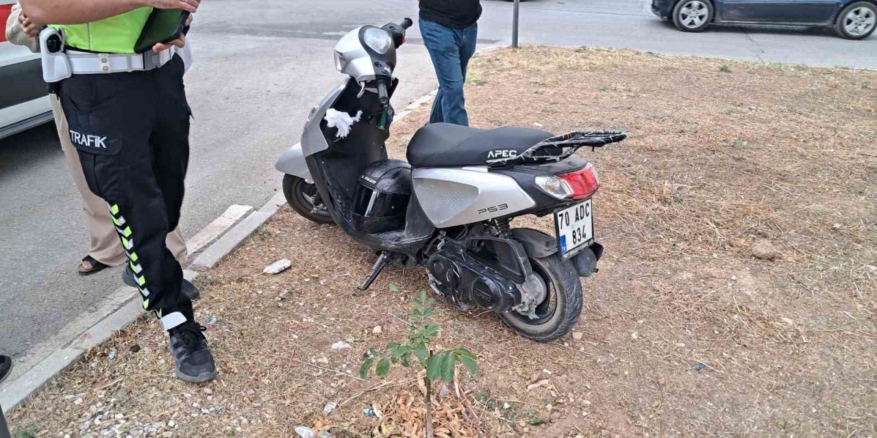 Karaman’da Otomobille Çarpışan Motosikletli Yaralandı