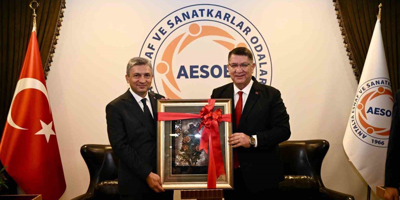 Vali Şahin: "esnafımız, Toplumsal Hayatın Temeli"