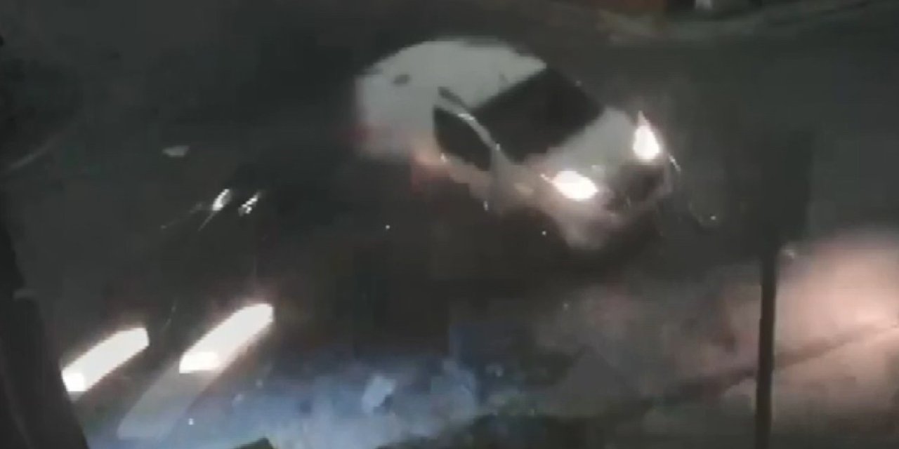 Mersin’de Araçlar Çapıştı: 2 Yaralı