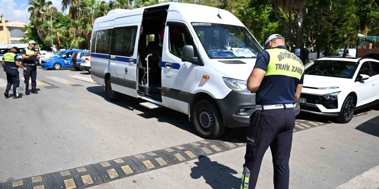 Mersin’de Okul Servislerine Sıkı Denetim