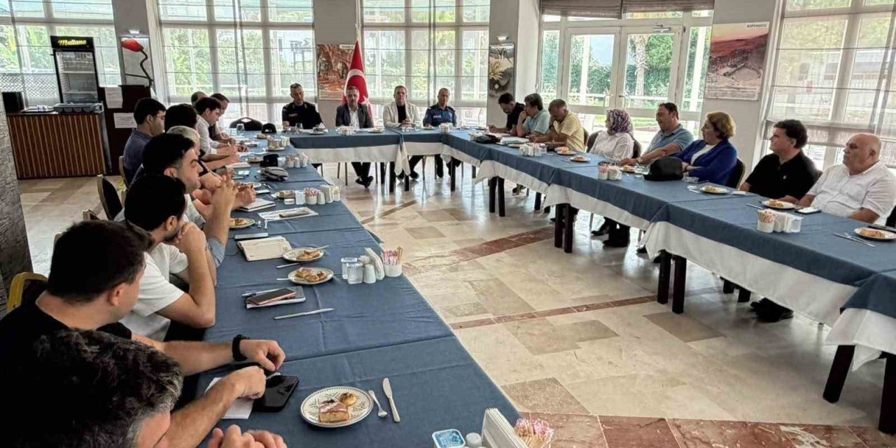 Kemer’de Afet Koordinasyon Toplantısı
