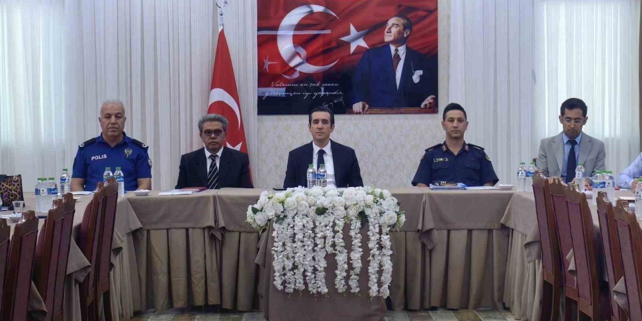 Bozyazı’da Okul Ve Çevrelerinde Güvenlik Tedbirleri Değerlendirildi