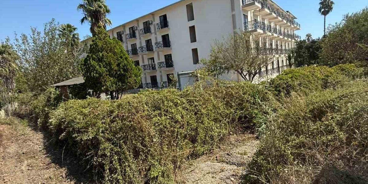 Kemer’de Dere Ve Kanallarda Kış Temizliği