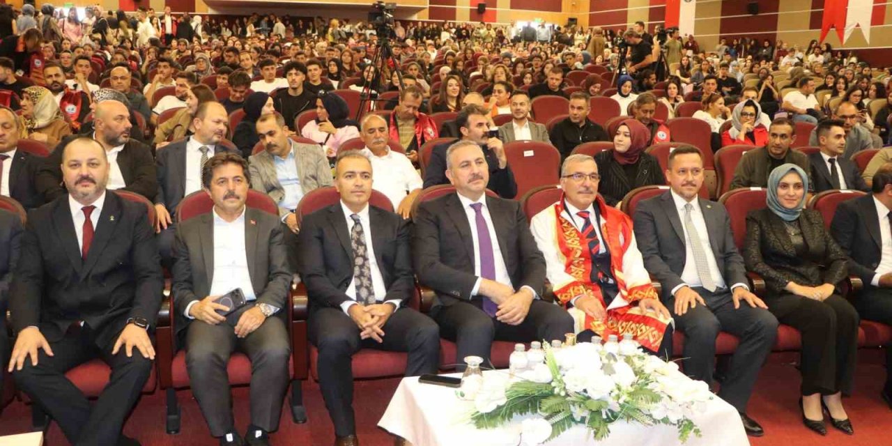 Kmü’de Yeni Akademik Yılı Açılış Töreni Düzenlendi