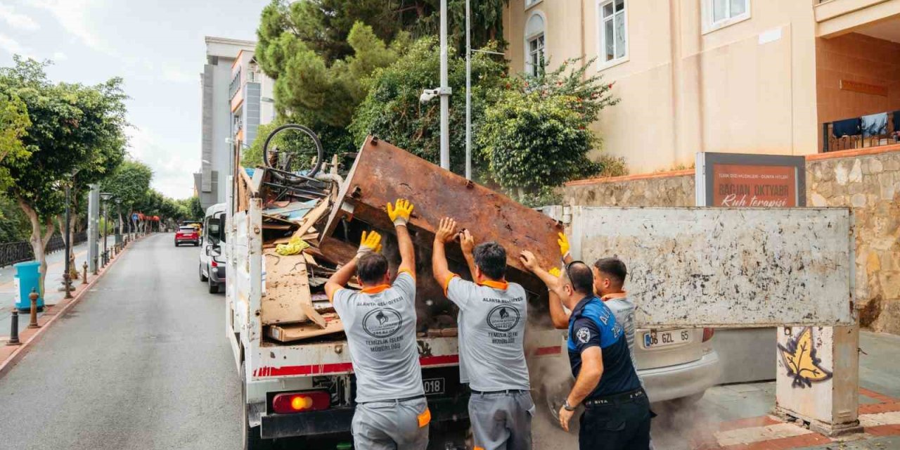 Alanya’nın Turizm Vitrini İçin Temizlik Seferberliği