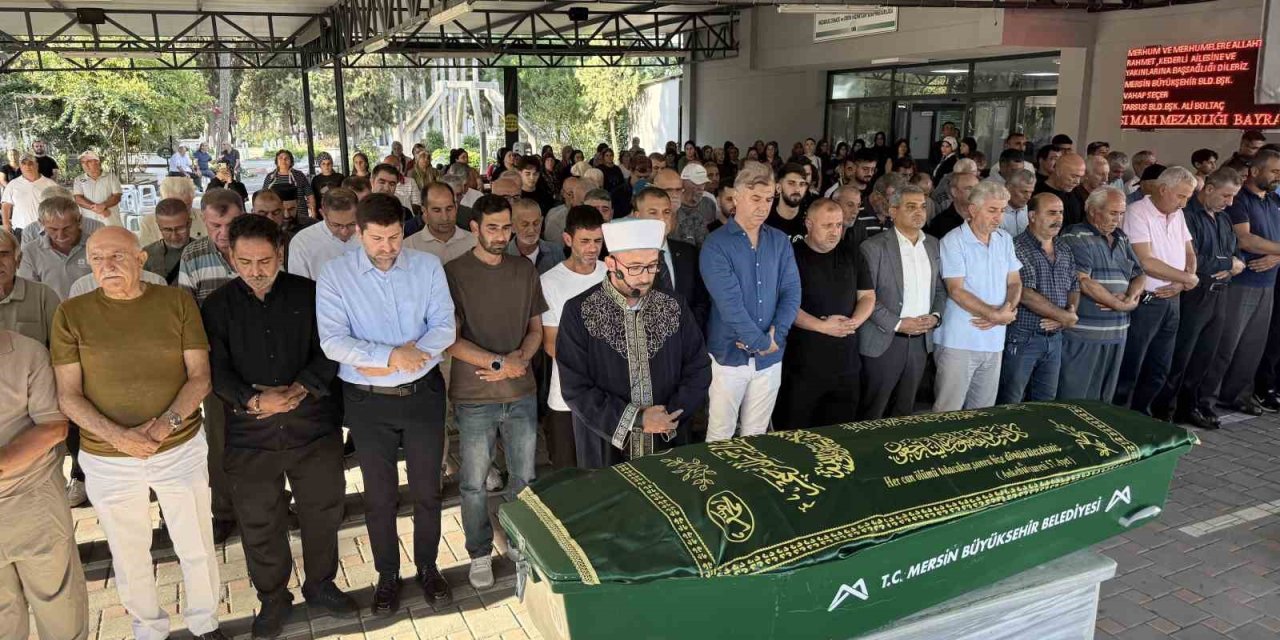 Kahvehanedeki Silahlı Saldırıda Hayatını Kaybeden Antrenör Son Yolculuğuna Uğurlandı
