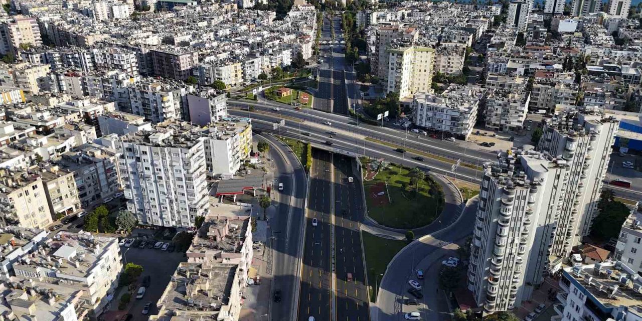 Mersin’de Kavşak Trafiğine Yapay Zeka Desteği