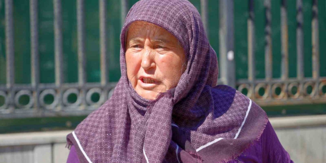 Ev Beklerken Birikimlerinden Oldular Soluğu Adliyede Aldılar
