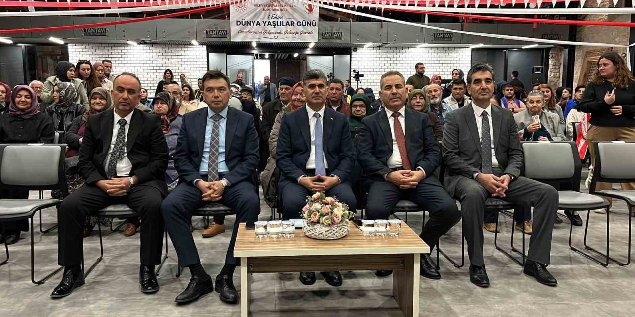 Konya’da 1 Ekim Dünya Yaşlılar Günü Kutlandı
