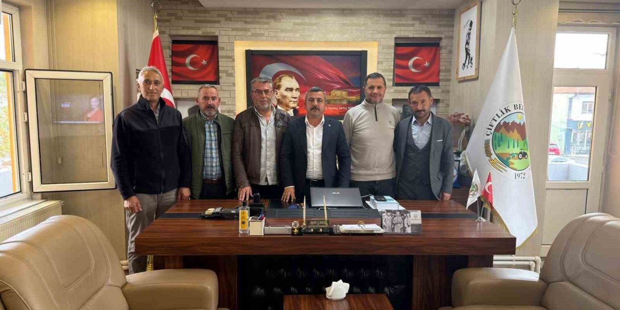 Çiftlik Belediye Başkanı Arif Çakıl Chp’den İstifa Etti