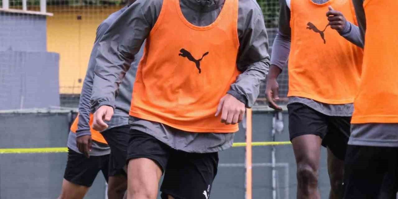 Alanyaspor, Erzurumspor Fk Maçının Hazırlıklarını Sürdürdü