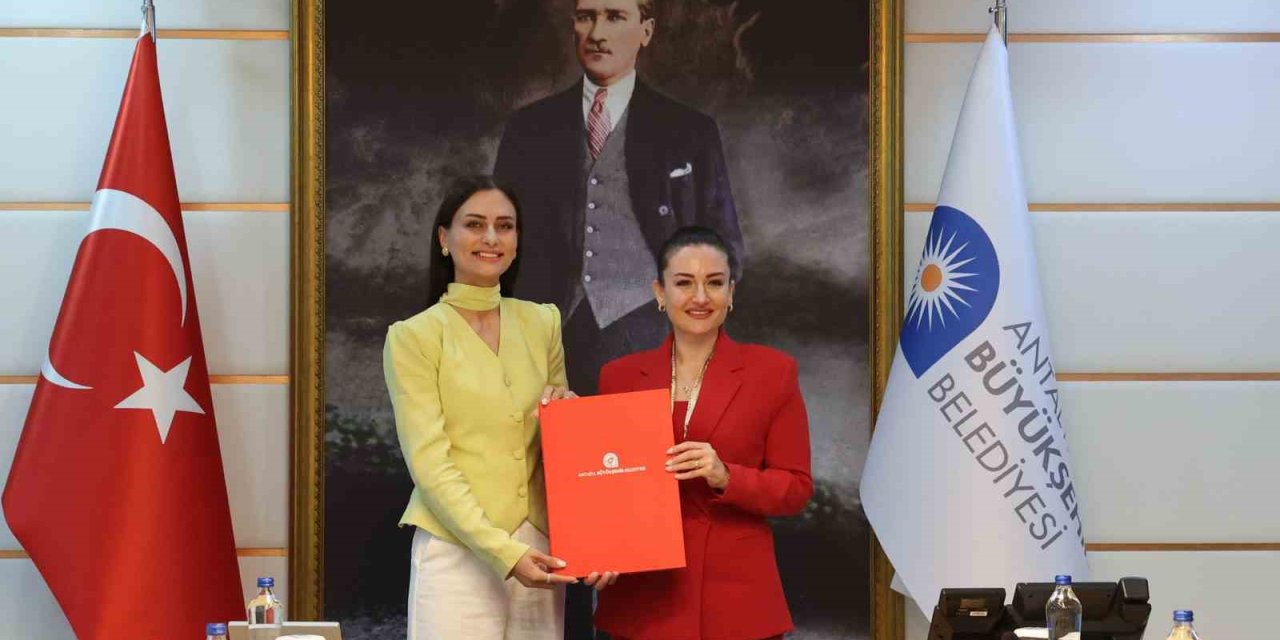 Büyükşehir İle Korkuteli Belediyesi Arasında İşbirliği Protokolü