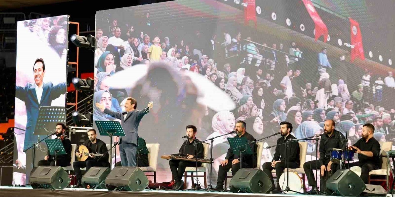 Mersin’de Naat Ve Kasidelerle Peygamber Sevgisi Dile Getirildi