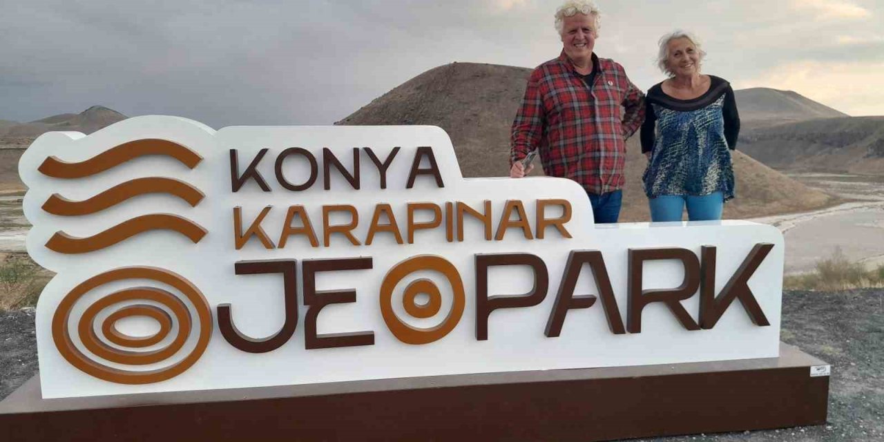 Fransız Çift Meke Gölü’ne Hayran Kaldı