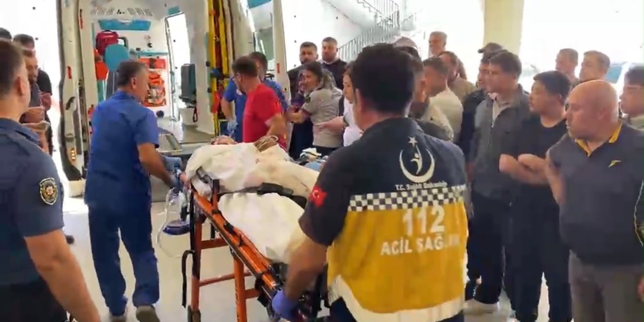 Gazipaşa’da Hafriyat Alanındaki İş Makinesinin Ana Koluna Sıkışan 15 Yaşındaki Çocuk Yaralandı