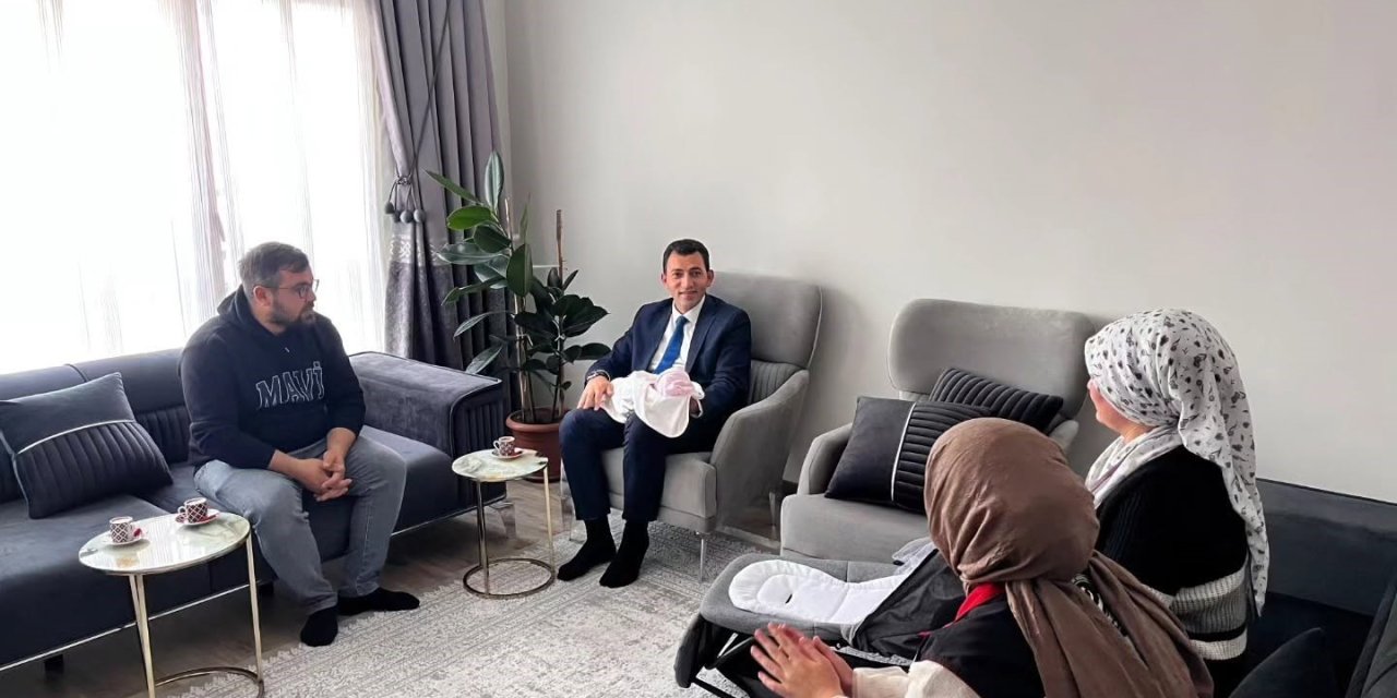 Evlenecek Gençlerin Desteklenmesi Projesi İle Kurulan Yuvalarda Bebek Sevinci