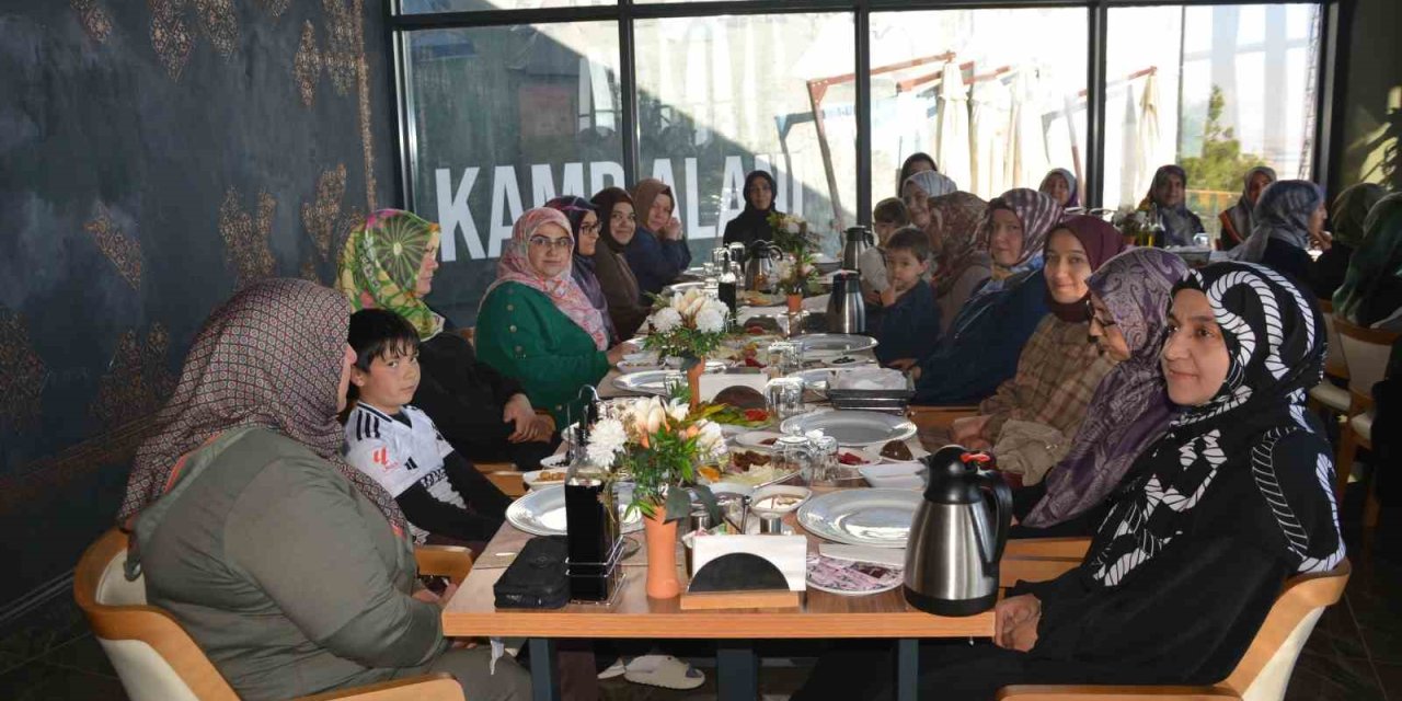 Korkuteli’nde Din Görevlileri Kahvaltıda Buluştu
