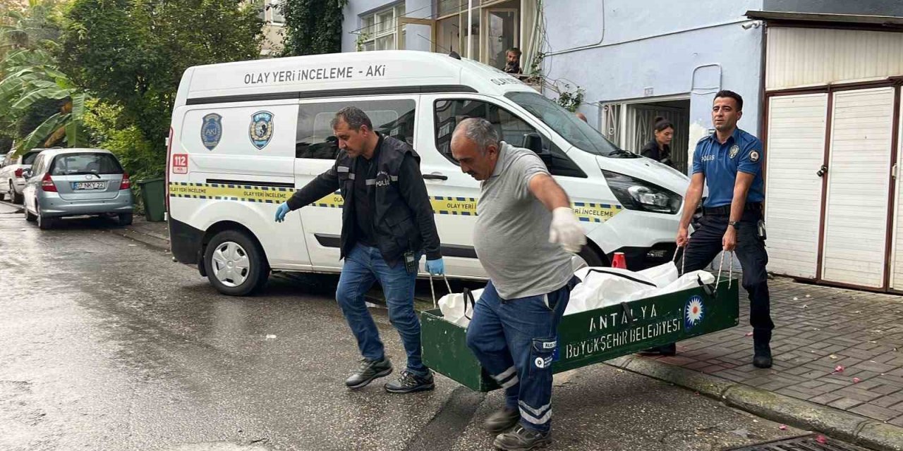 Alanya’da Pansiyonda Kalan Yaşlı Adam Ölü Bulundu