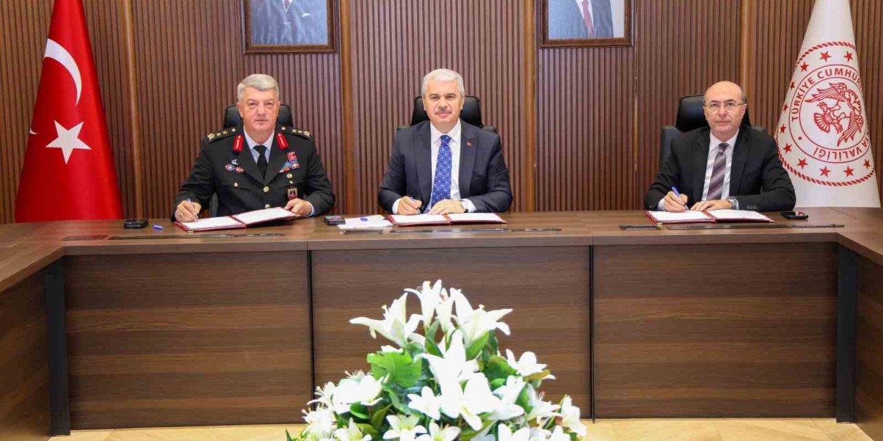 Selçuklu’nun 30 Dış Mahallesinde Güvenlik Altyapısı Güçleniyor