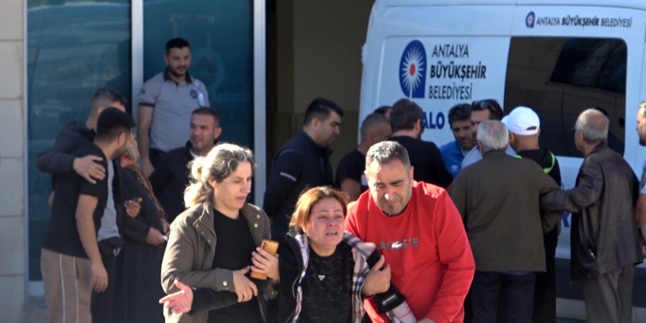 Eski Amatör Futbolcu Masterlar Turnuvası İçin Geldiği Antalya’da Hayatını Kaybetti, Yakınları Gözyaşlarına Boğuldu