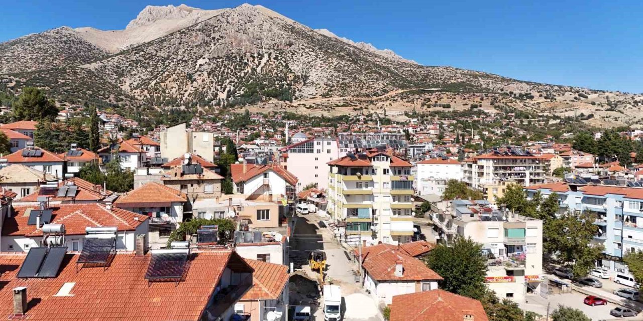 Asat’tan Elmalı’da 116 Bin 681 Metre Yeni İçme Suyu Altyapısı