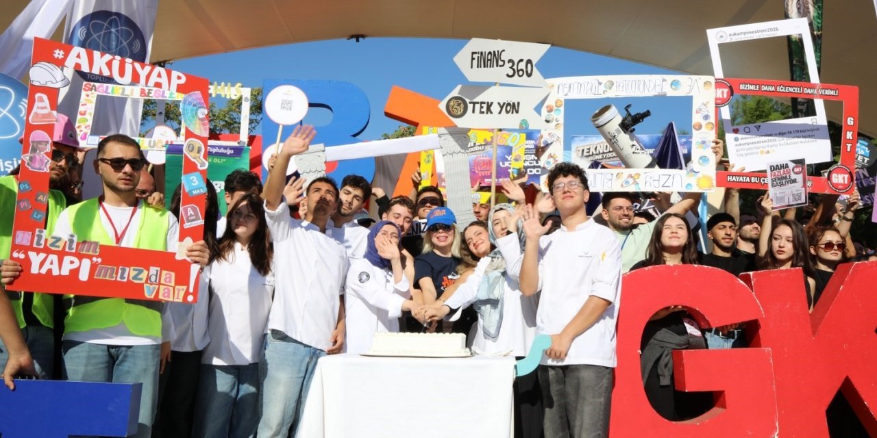 Akdeniz Üniveristesi’nde Öğrenci Toplulukları Tanıtım Günleri Başladı