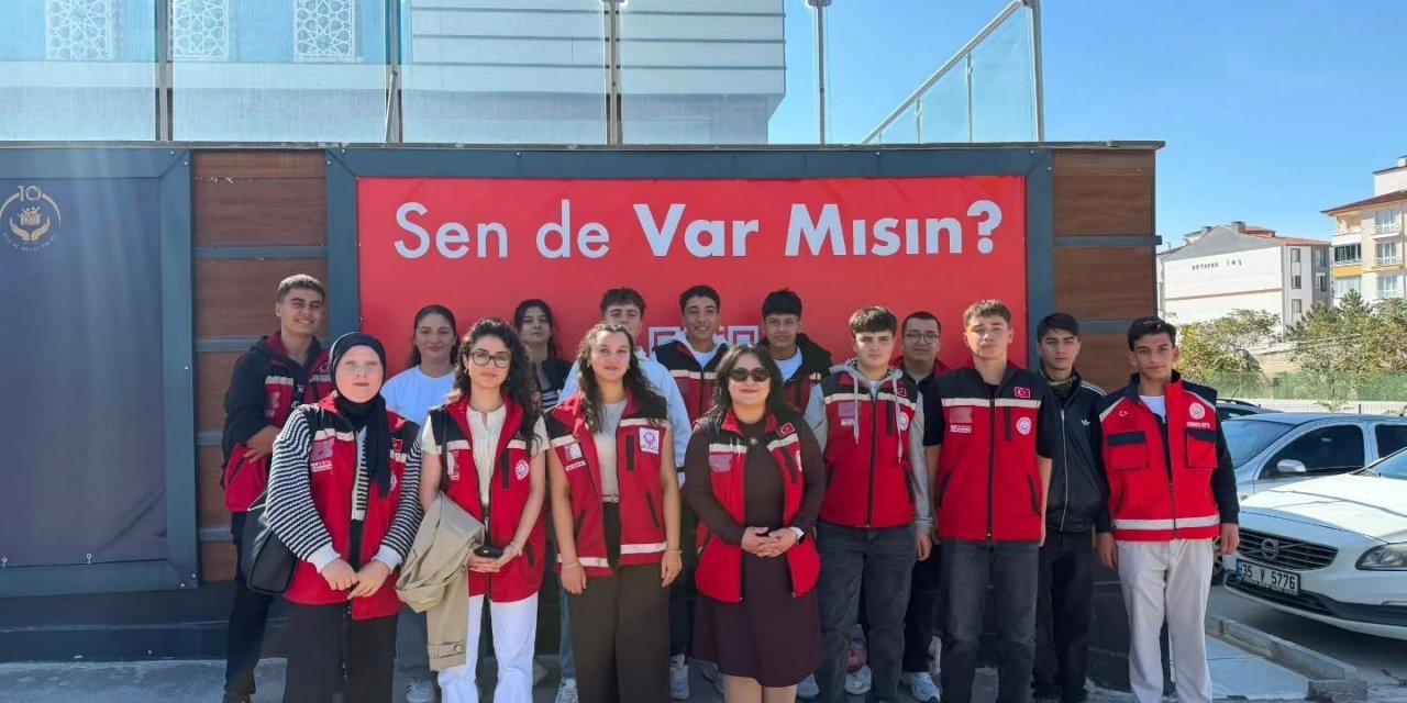 Niğde’de ’iyilik Var’ Balonları Çocuklara Moral Oldu