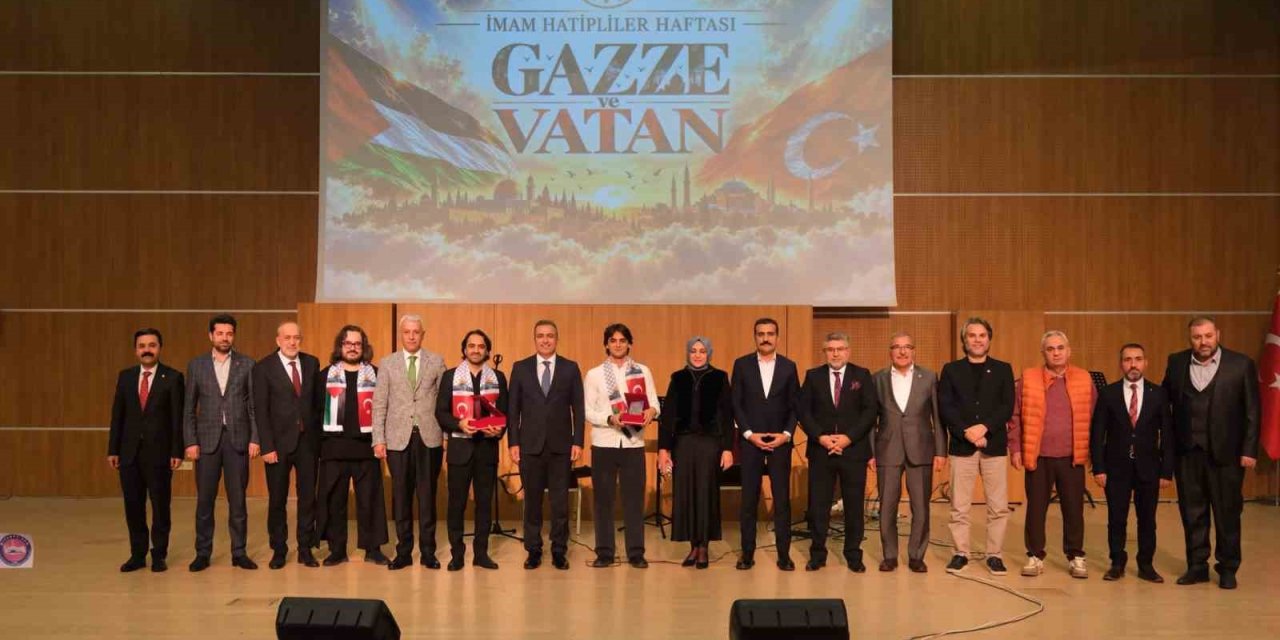 Karaman’da İmam Hatipliler Haftası "gazze Ve Vatan" Temasıyla Kutlandı