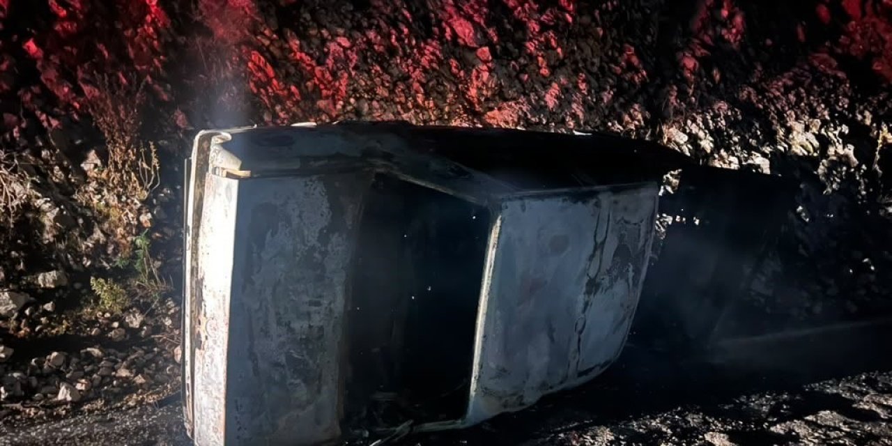 Finike’de Devrilen Aracın Sürücüsü Hayatını Kaybetti