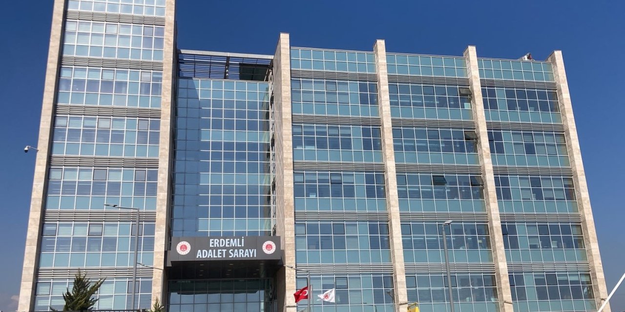 Mersin’de Nitelikli Dolandırıcılık Ve Yasadışı Bahis Operasyonu: 6 Gözaltı
