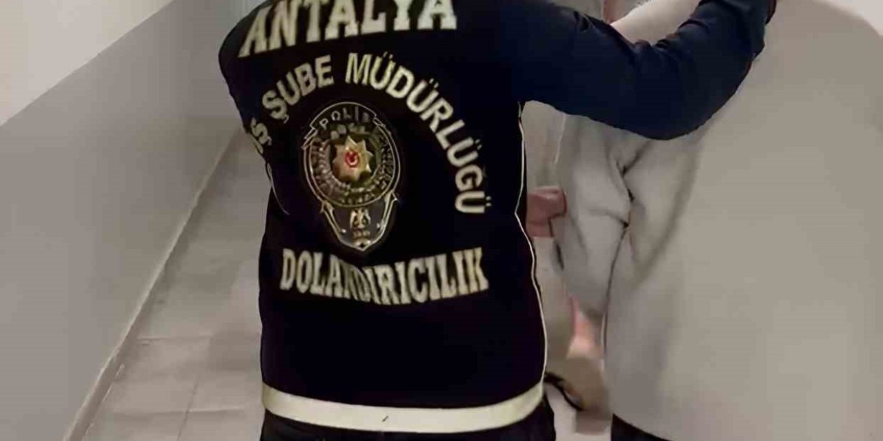 Antalya’da Sahte Başsavcı Vekili Ve 2 Suç Ortağı Tutuklandı