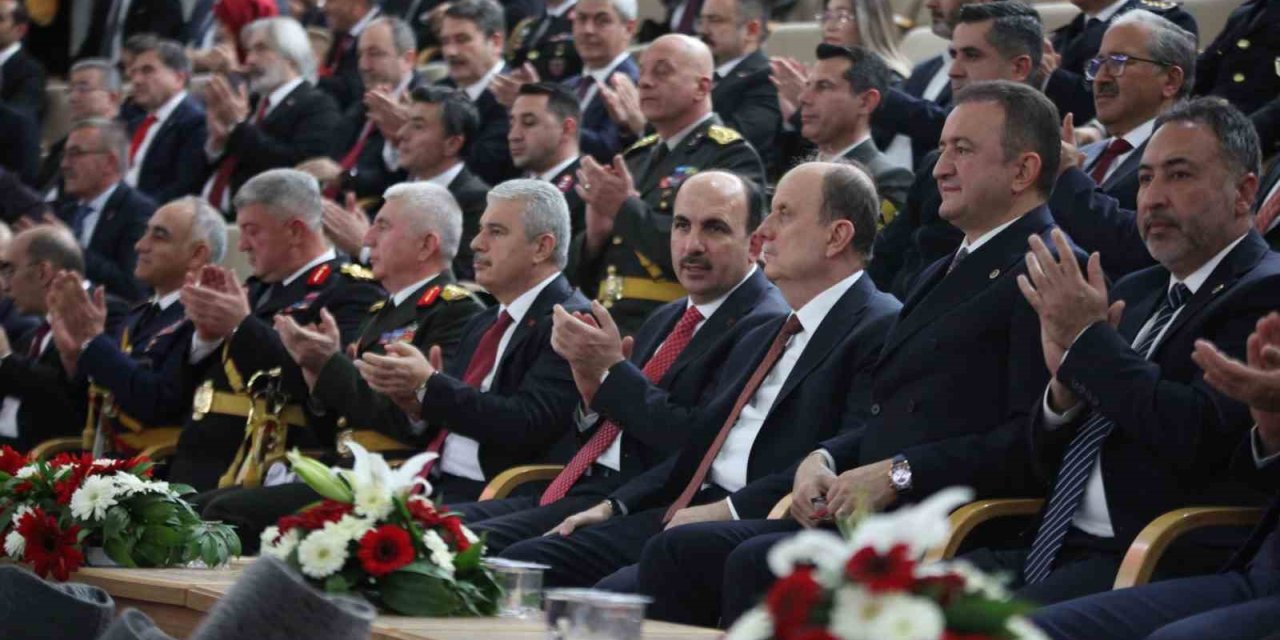 Konya’da Cumhuriyet Bayramı Düzenlenen Törenle Kutlandı