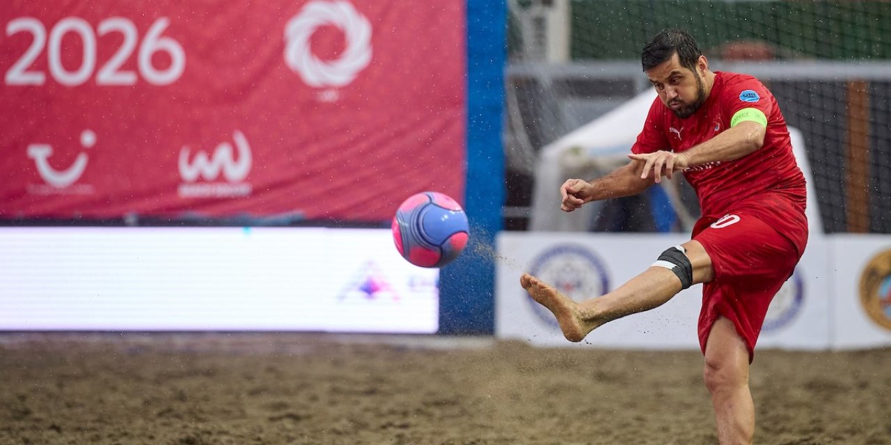 Plaj Futbolu Dünya Kulüpler Şampiyonası’nda Alanya Belediyespor Penaltılarla Çeyrek Finalde