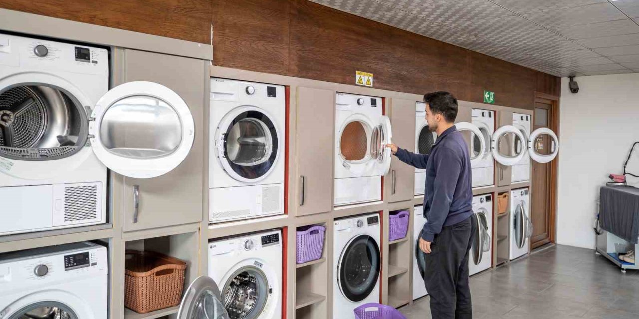 Mersin’de Çamaşır Kafeden 9 Bin 800 Öğrenci Yararlandı