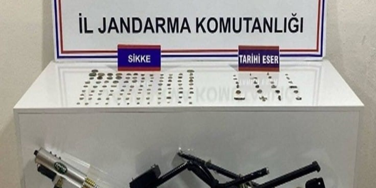 Karaman’da Jandarmanın Denetimlerinde Tarihi Eser Ve Kaçak Ürünler Ele Geçirildi: 20 Tutuklama