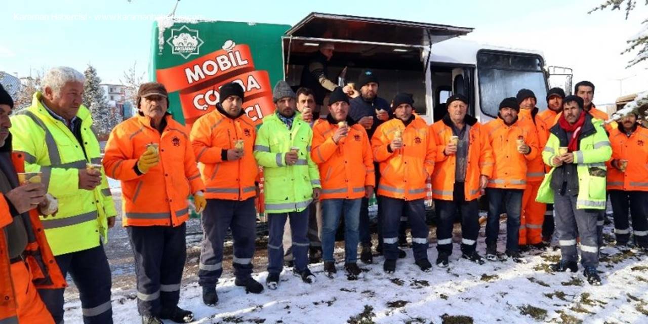 Aksaray'da Soğuk Çalışmaya Sıcak Çorba